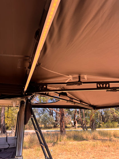Alpine Touring 4X4 270 Plus awning